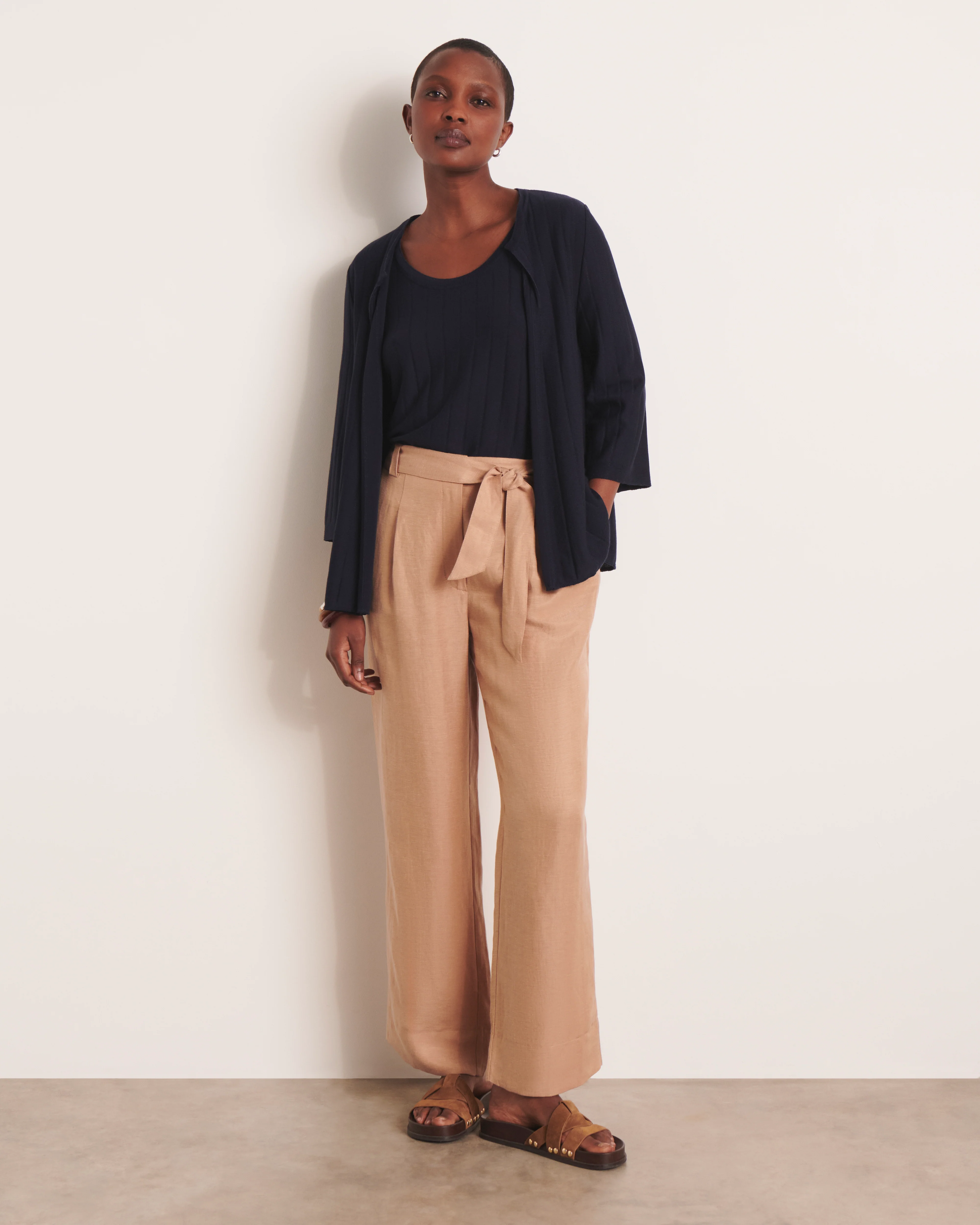 Pull bleu marine en maille manches courtes ABYSSE/13016/317