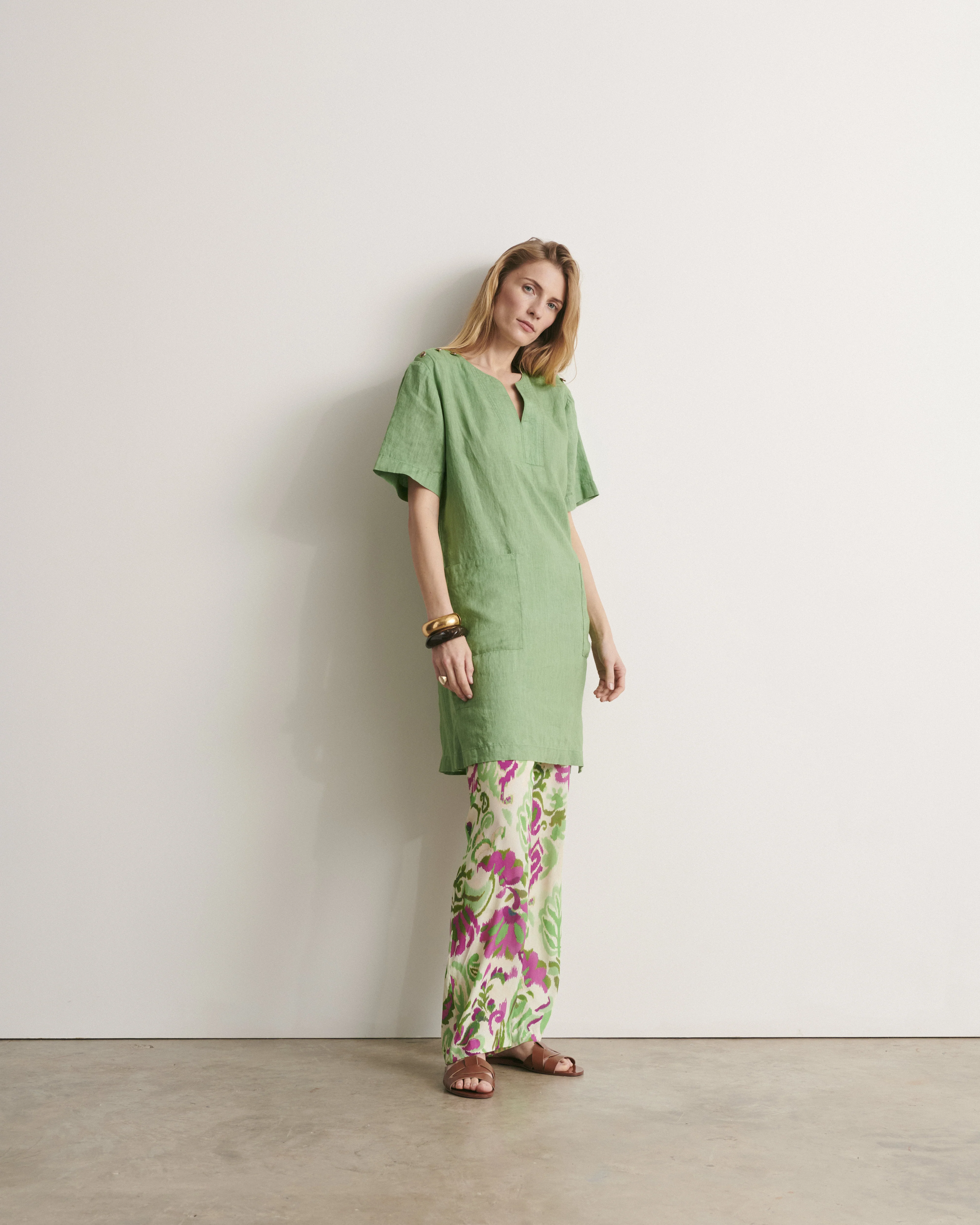 Robe droite encolure V ROSIER/11115/186 - Image 2
