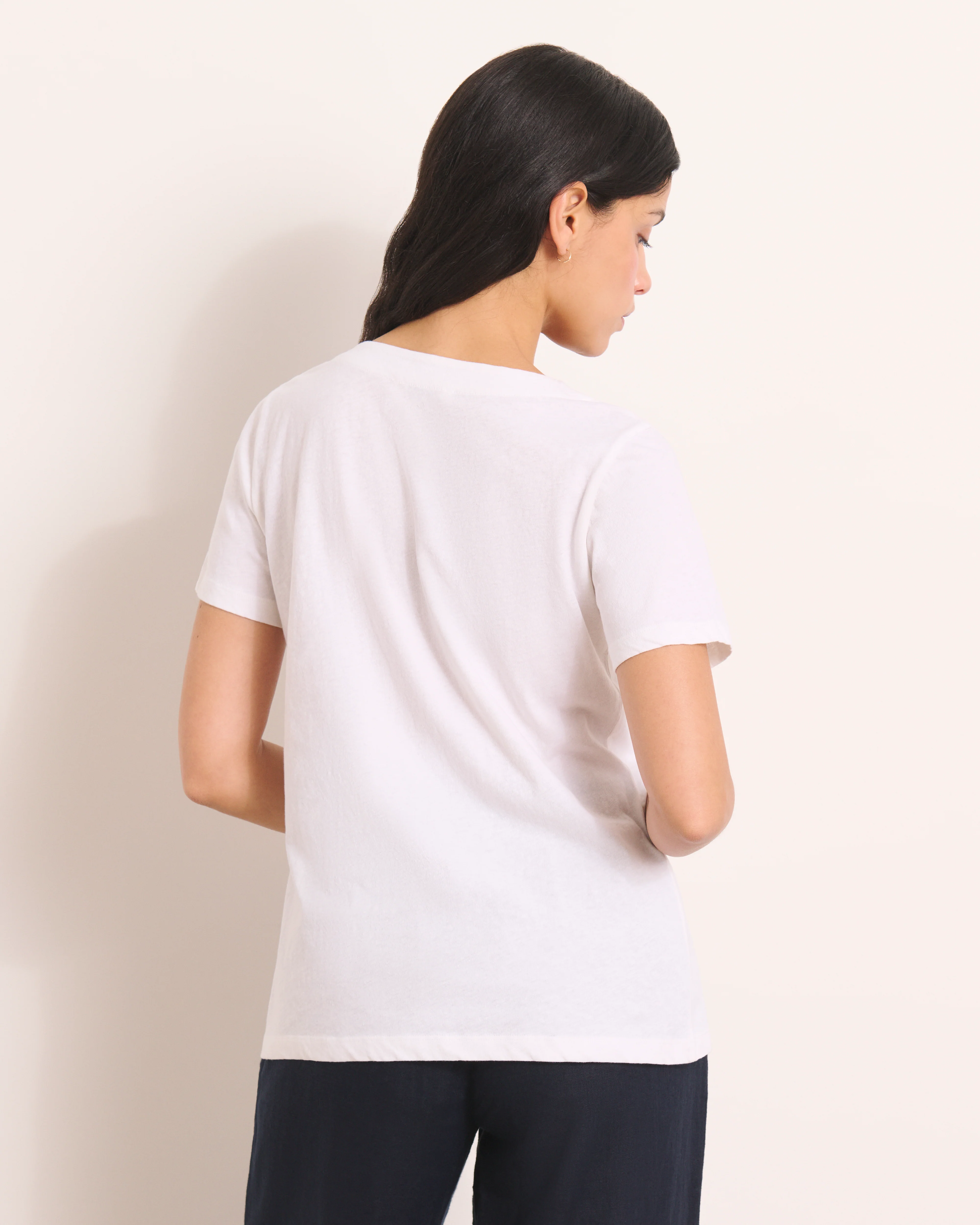 Tee-shirt blanc encolure V TZATZIKI/13202/001 - Image 3